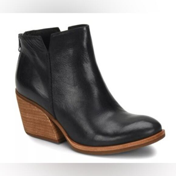 Kork-Ease Chandra Black Leather Ankle Booties - Picture 2 of 11
